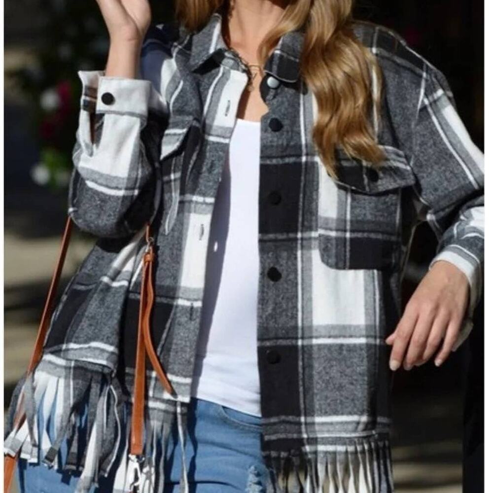 NEW Womens FLANNEL SHACKET JACKET Large 14/16 Tassel Fringe Black Gray White DCM